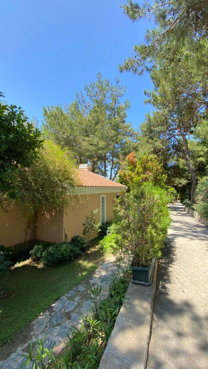 Pine Club Apart Hotel Kusadasi Exterior photo